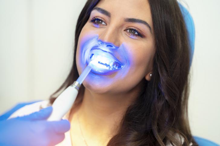 Sbiancamento denti laser Sbiancamento denti laser