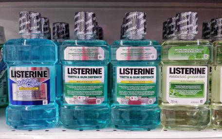 Listerine colluttorio