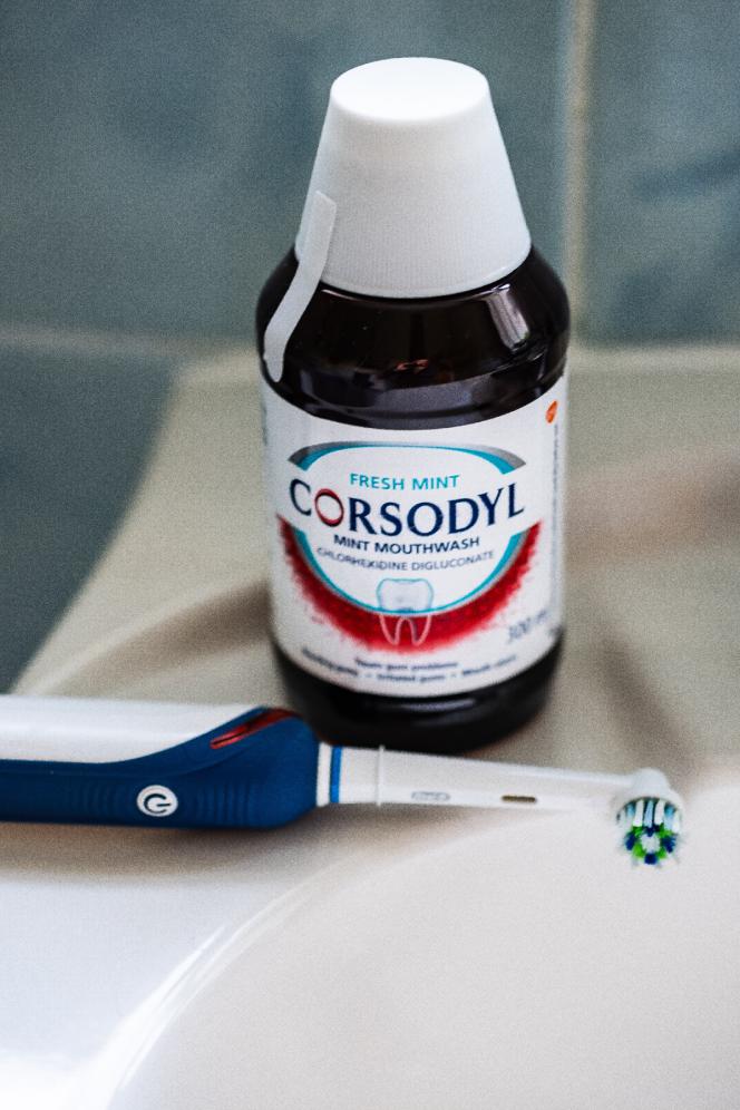 corsodyl whitening gel