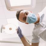 Apparecchio denti sotto