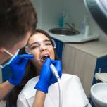 Cicatrizzazione gengiva dopo estrazione