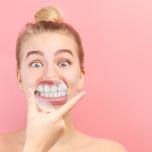 Dente conoide