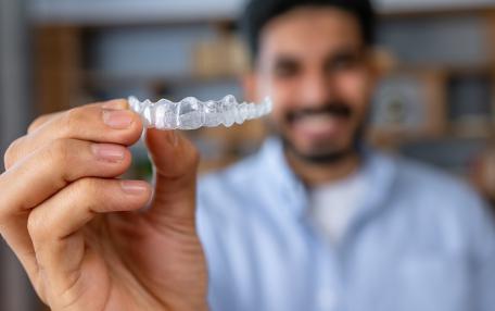 Raddrizzare i denti costo