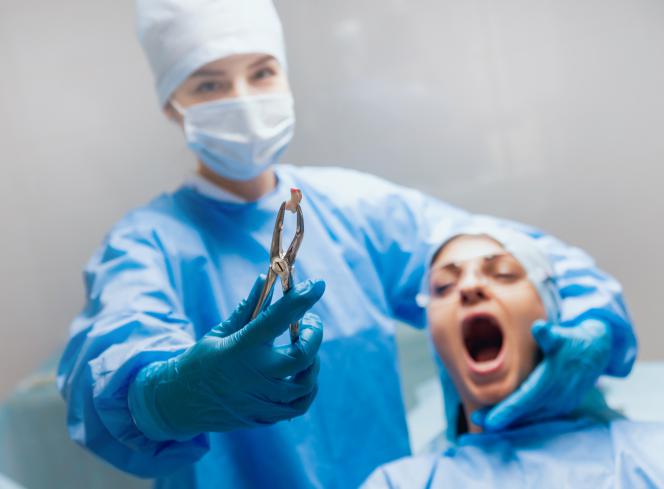 Estrazione dente sangue non si ferma Estrazione dente sangue non si ferma