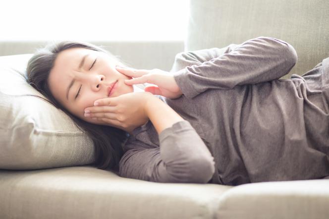 Come dormire con il mal di denti Come dormire con il mal di denti