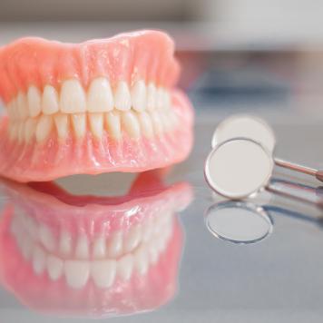Dentiera
