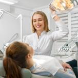 Lavorare nel settore odontoiatrico: i corsi più richiesti 